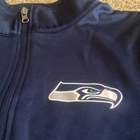 Seahawks zip up jacket - Picture 2 of 3